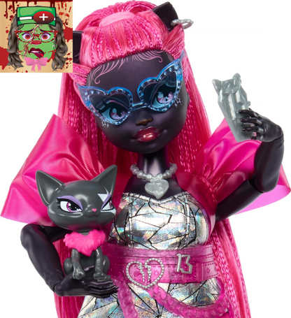 Catty Noir Doll, Werecat with Pet Cat Amulette & Accessories like Backpack, Musi