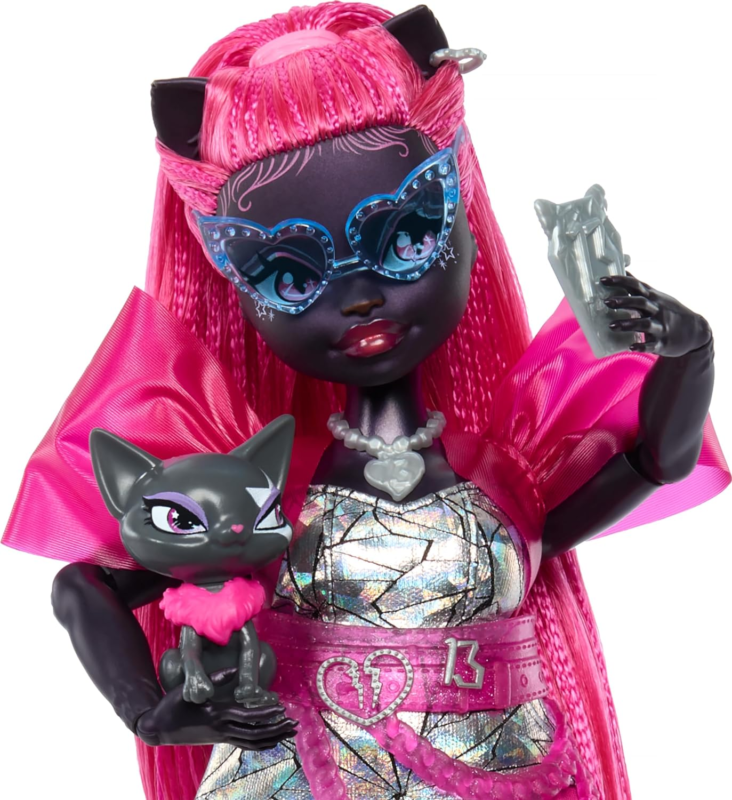 Catty Noir Doll, Werecat with Pet Cat Amulette & Accessories like Backpack, Musi