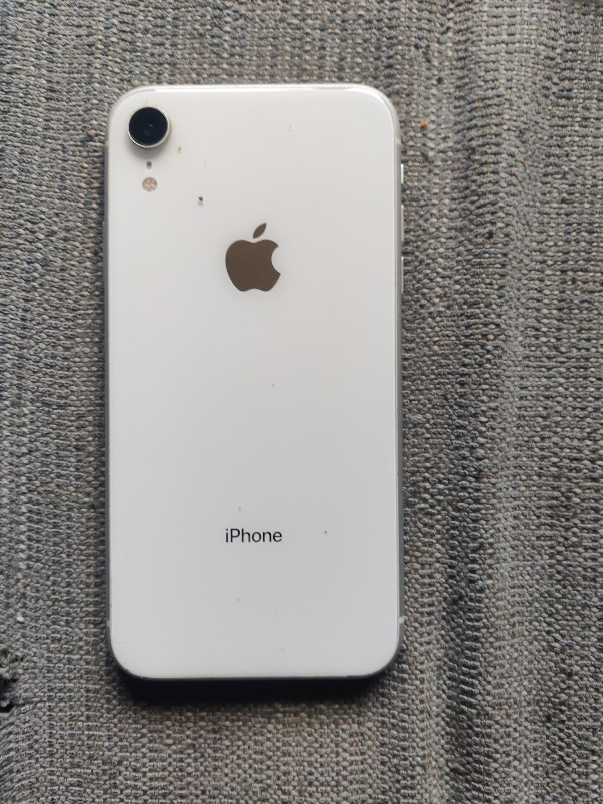 Apple iPhone XR - 64 GB - White (Verizon)